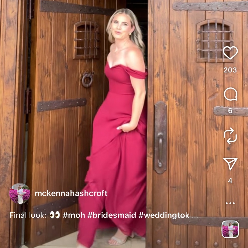 BURGUNDY BRIDESMAID MAXI DRESS